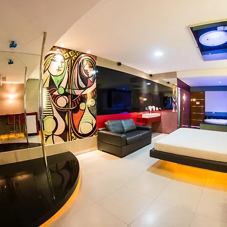 Hotel do amor Arte (adults Only)
